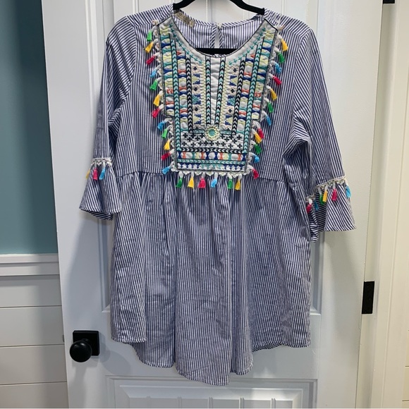 Anandas Large Multi Color Tunic Top with Tassels. - Picture 2 of 9